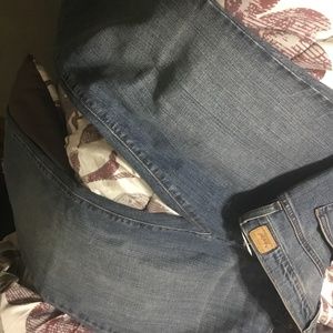 Levi’s woman jeans